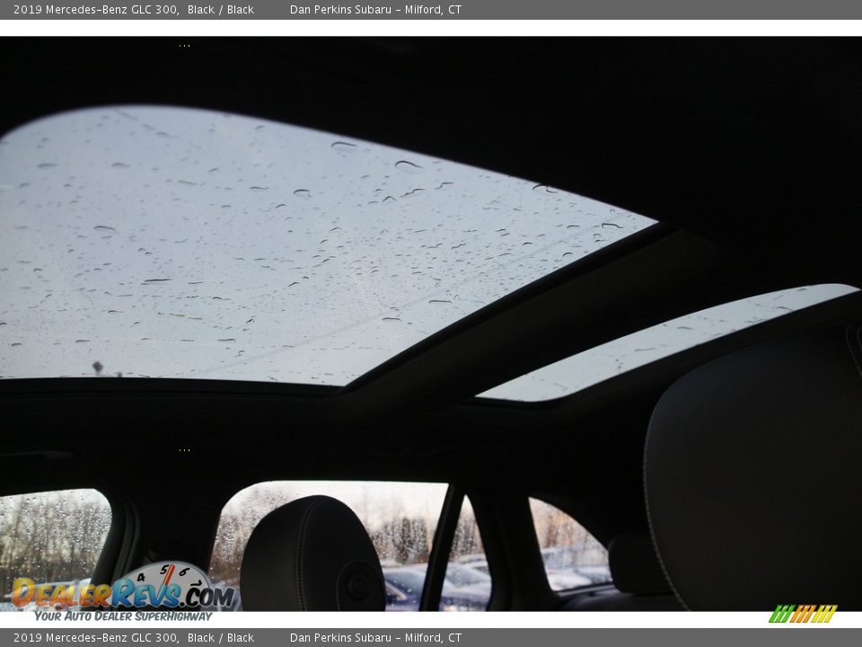 2019 Mercedes-Benz GLC 300 Black / Black Photo #11