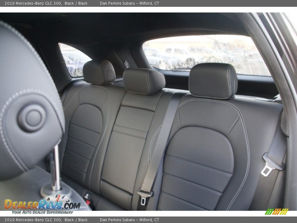 2019 Mercedes-Benz GLC 300 Black / Black Photo #13