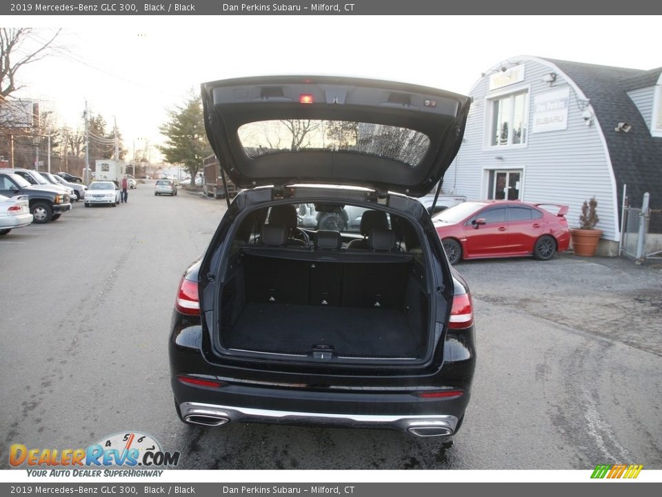 2019 Mercedes-Benz GLC 300 Black / Black Photo #14