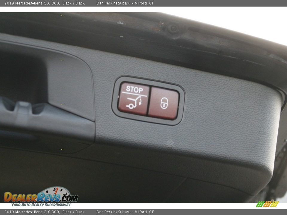 2019 Mercedes-Benz GLC 300 Black / Black Photo #15
