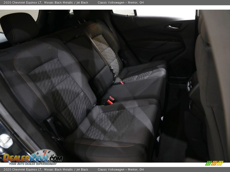2020 Chevrolet Equinox LT Mosaic Black Metallic / Jet Black Photo #17