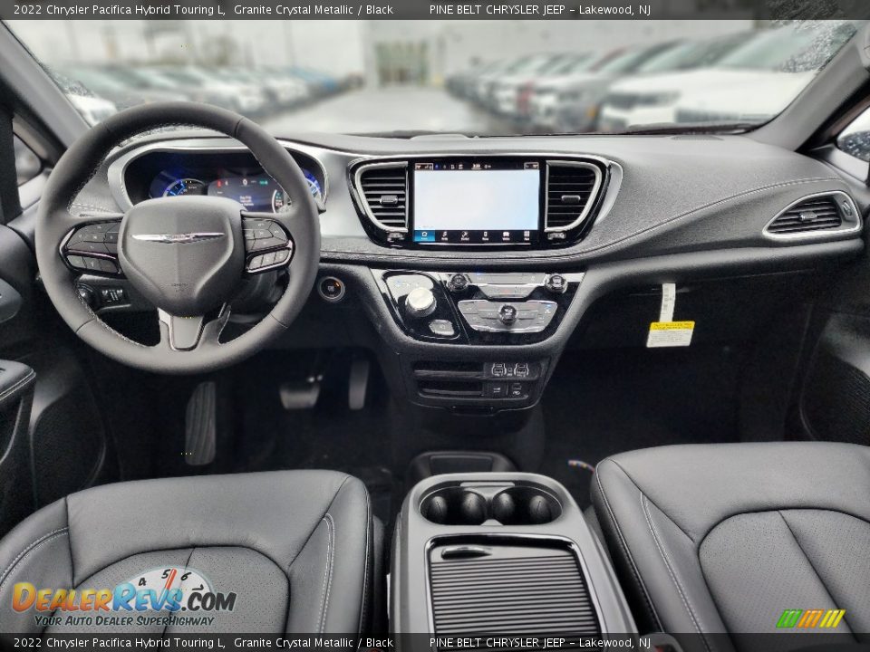 Black Interior - 2022 Chrysler Pacifica Hybrid Touring L Photo #10