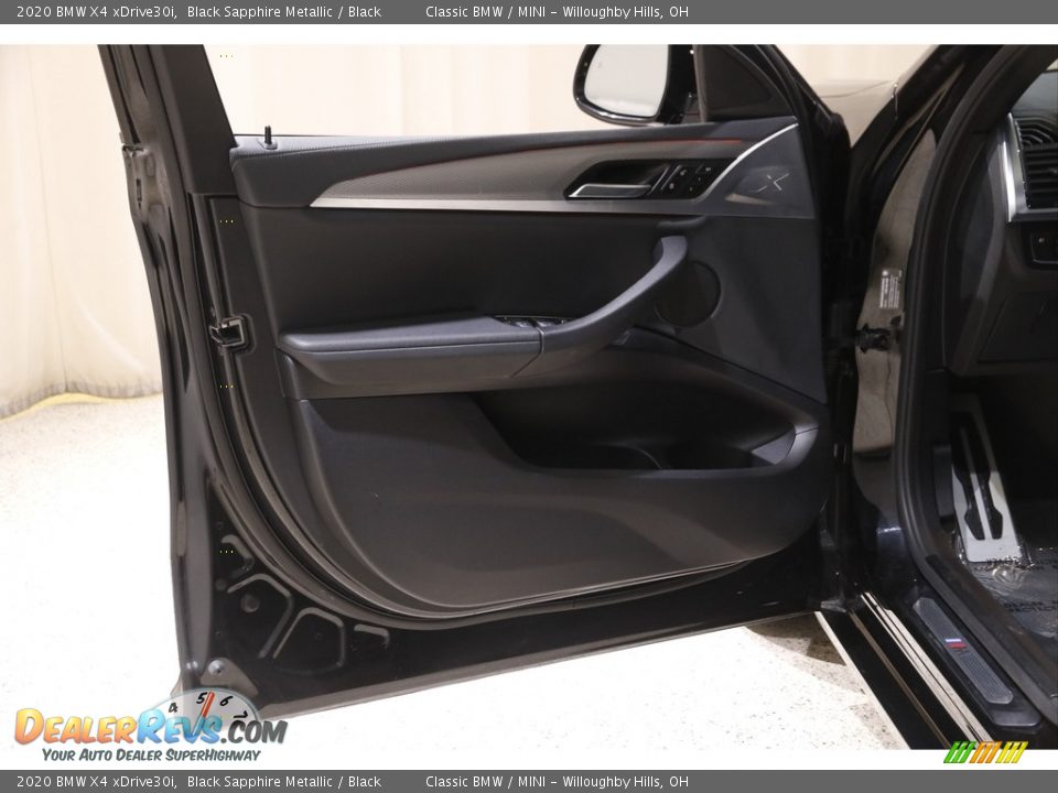 2020 BMW X4 xDrive30i Black Sapphire Metallic / Black Photo #4