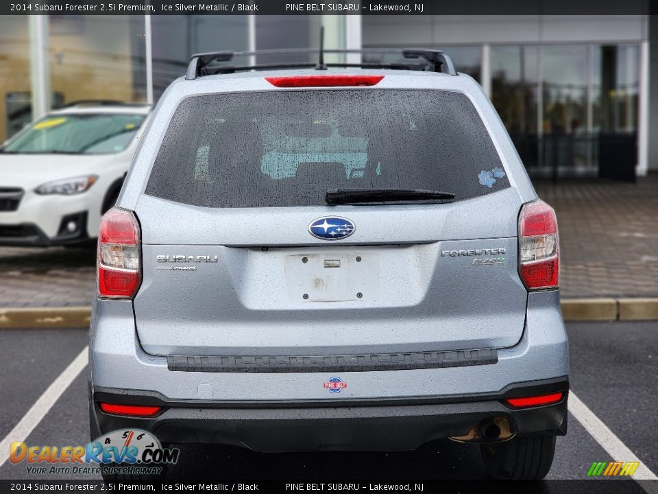 2014 Subaru Forester 2.5i Premium Ice Silver Metallic / Black Photo #6