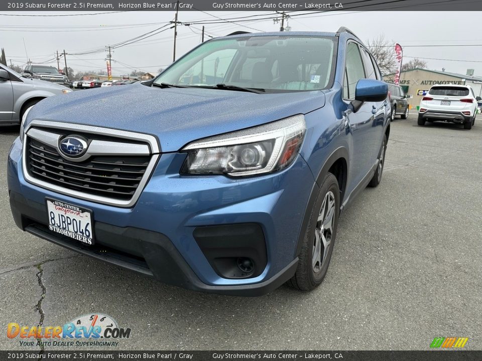 2019 Subaru Forester 2.5i Premium Horizon Blue Pearl / Gray Photo #3