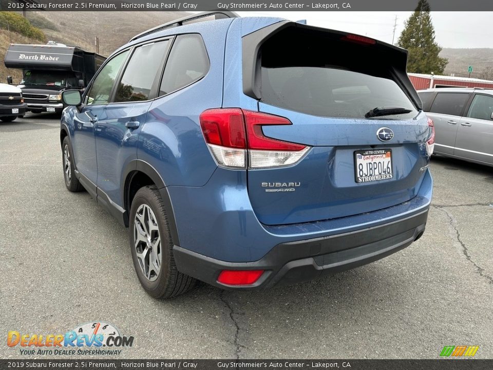 2019 Subaru Forester 2.5i Premium Horizon Blue Pearl / Gray Photo #4