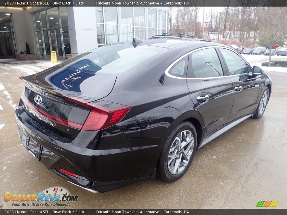 2023 Hyundai Sonata SEL Onyx Black / Black Photo #2