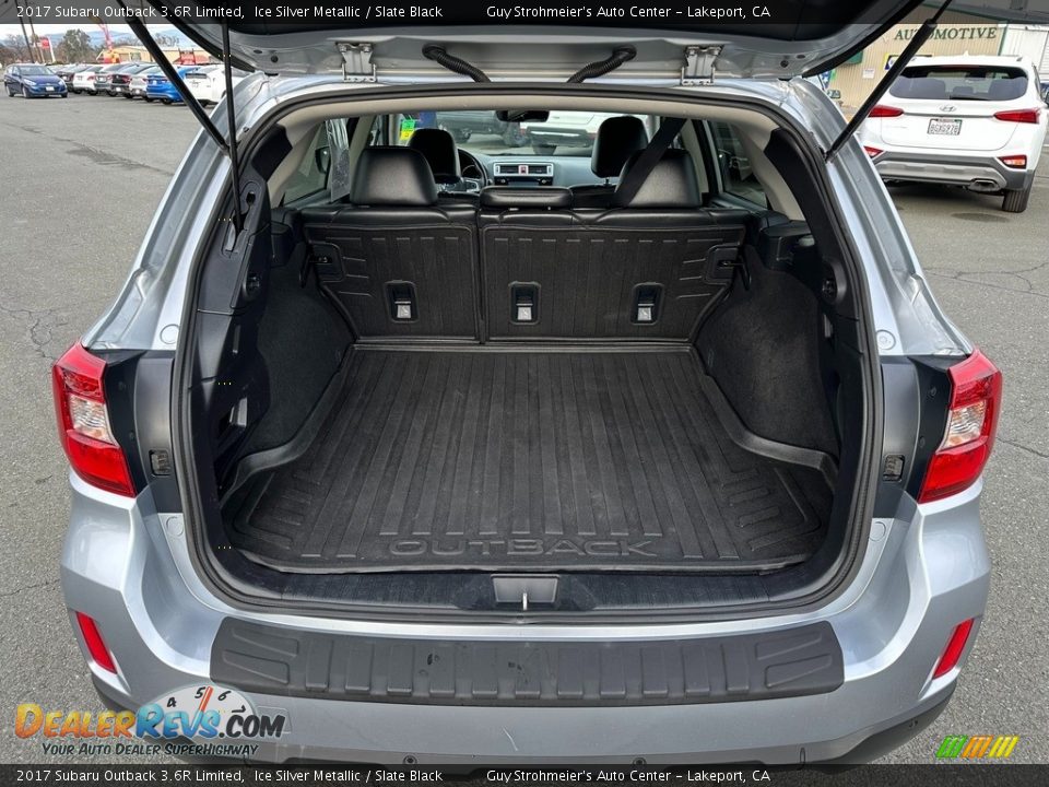 2017 Subaru Outback 3.6R Limited Ice Silver Metallic / Slate Black Photo #18