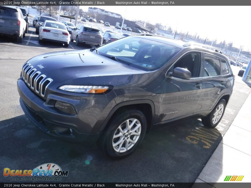 2016 Jeep Cherokee Latitude 4x4 Granite Crystal Metallic / Black Photo #5