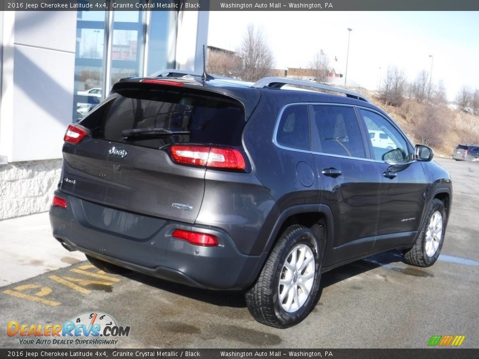 2016 Jeep Cherokee Latitude 4x4 Granite Crystal Metallic / Black Photo #9