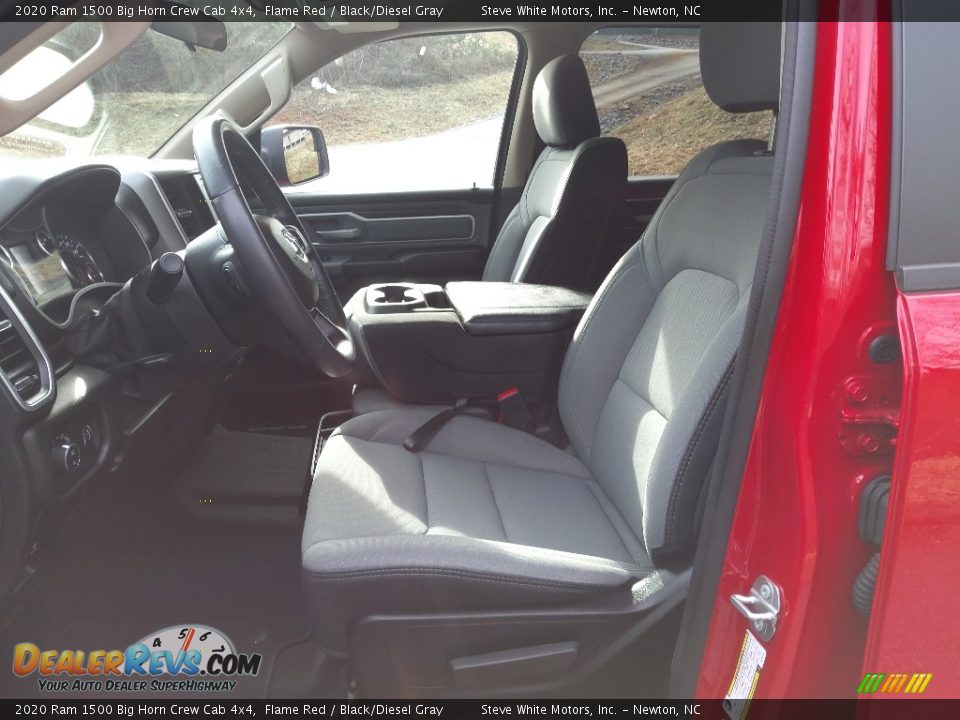 2020 Ram 1500 Big Horn Crew Cab 4x4 Flame Red / Black/Diesel Gray Photo #11
