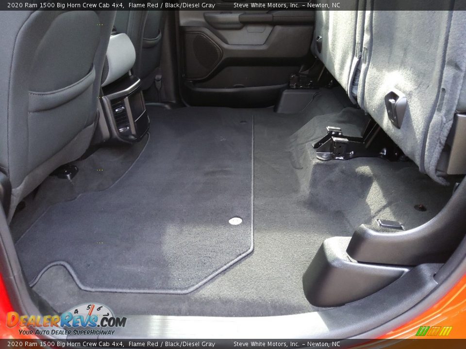 2020 Ram 1500 Big Horn Crew Cab 4x4 Flame Red / Black/Diesel Gray Photo #15