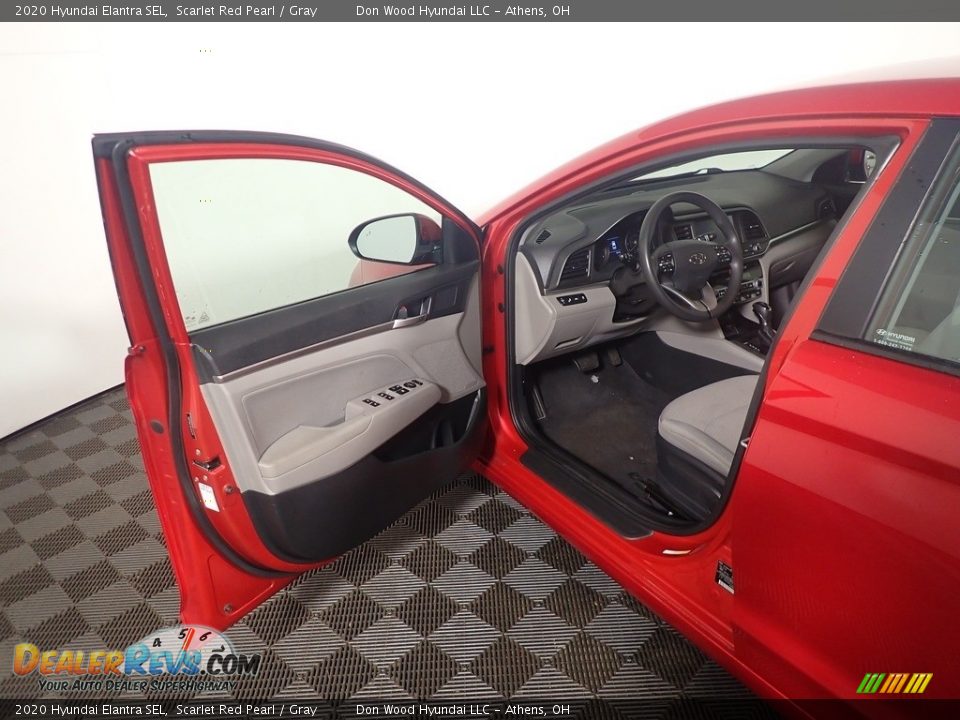 2020 Hyundai Elantra SEL Scarlet Red Pearl / Gray Photo #18