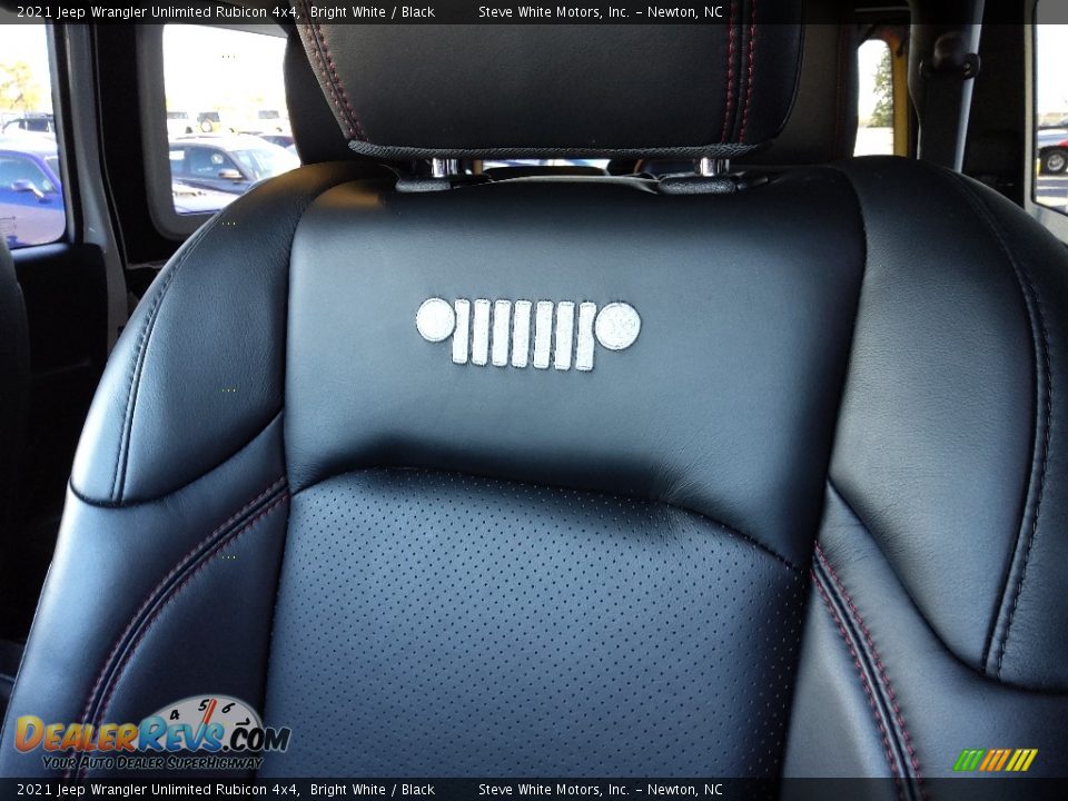 2021 Jeep Wrangler Unlimited Rubicon 4x4 Bright White / Black Photo #13