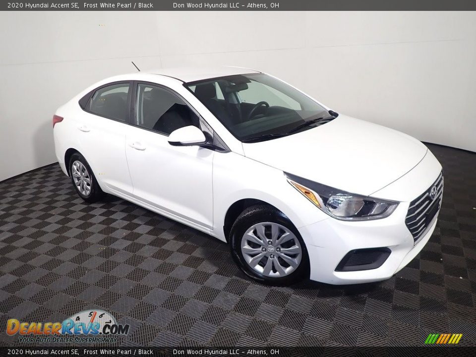 2020 Hyundai Accent SE Frost White Pearl / Black Photo #3