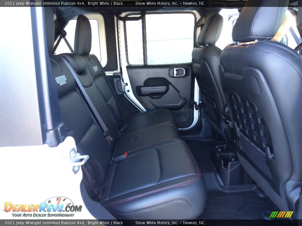 2021 Jeep Wrangler Unlimited Rubicon 4x4 Bright White / Black Photo #16