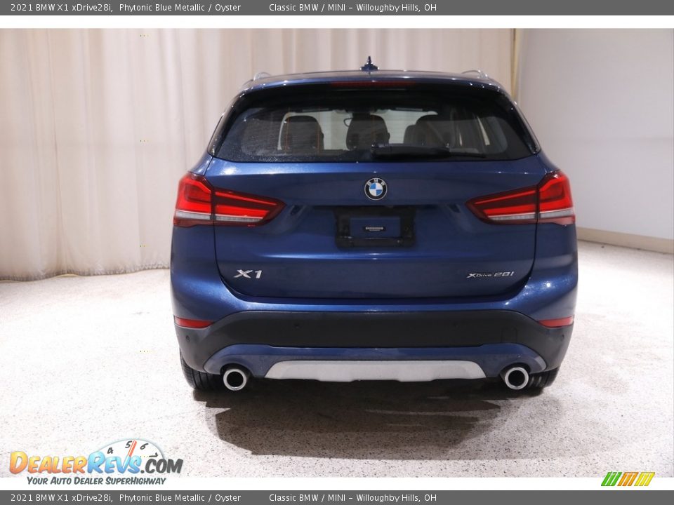 2021 BMW X1 xDrive28i Phytonic Blue Metallic / Oyster Photo #19