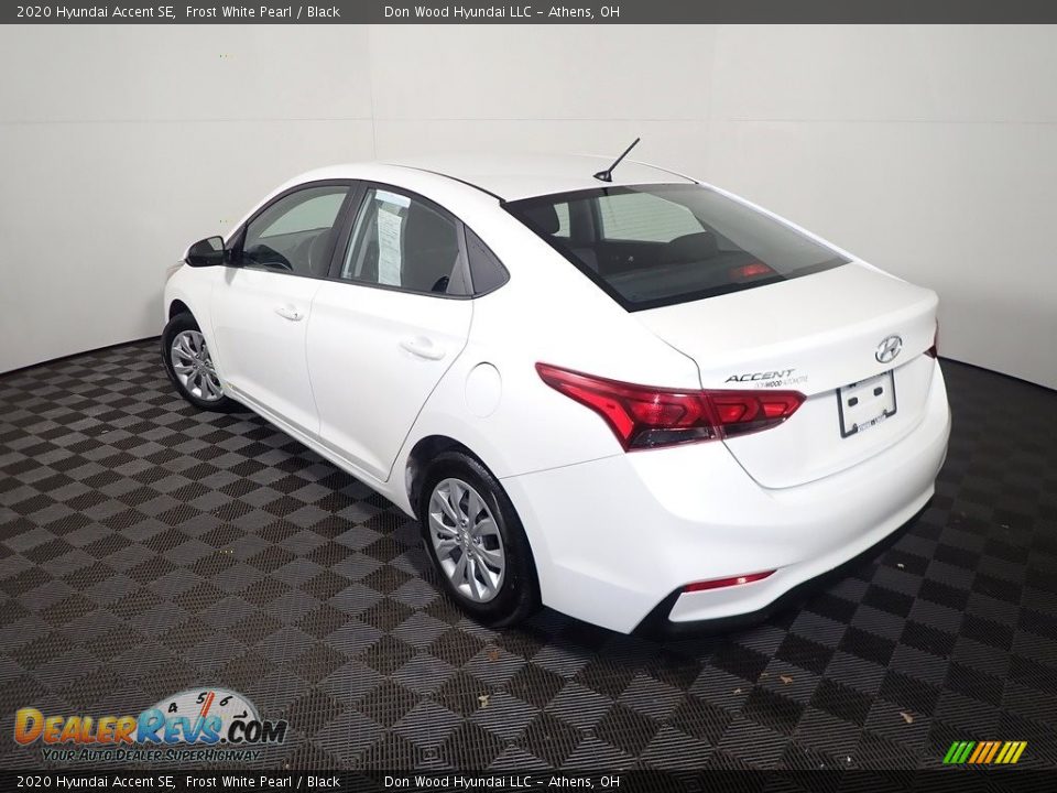2020 Hyundai Accent SE Frost White Pearl / Black Photo #12