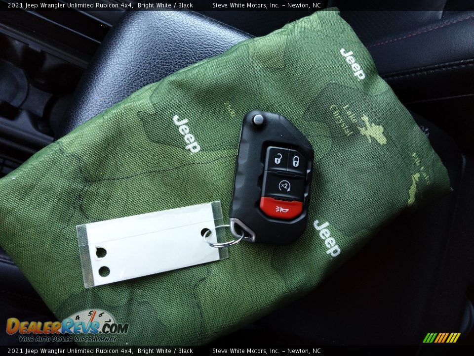 2021 Jeep Wrangler Unlimited Rubicon 4x4 Bright White / Black Photo #28