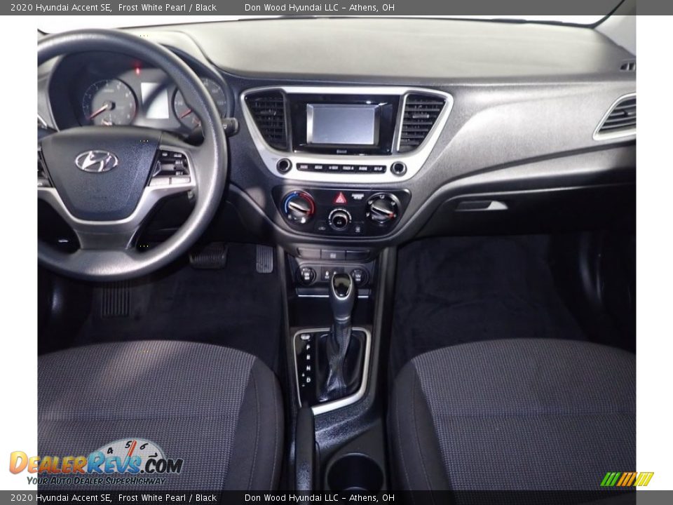 2020 Hyundai Accent SE Frost White Pearl / Black Photo #23