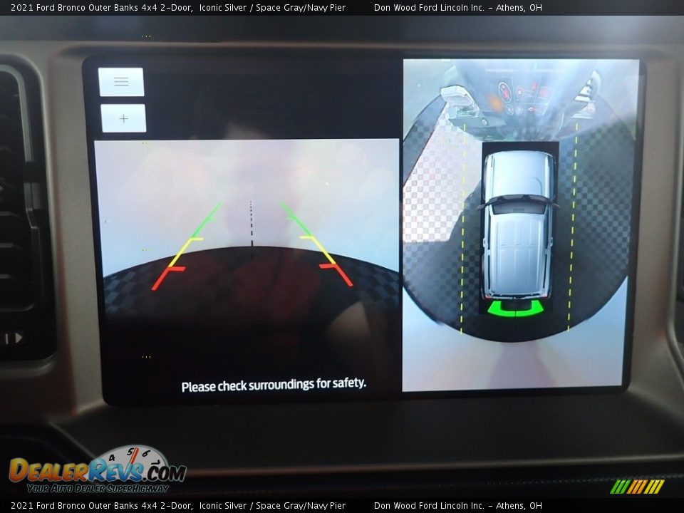 2021 Ford Bronco Outer Banks 4x4 2-Door Iconic Silver / Space Gray/Navy Pier Photo #3