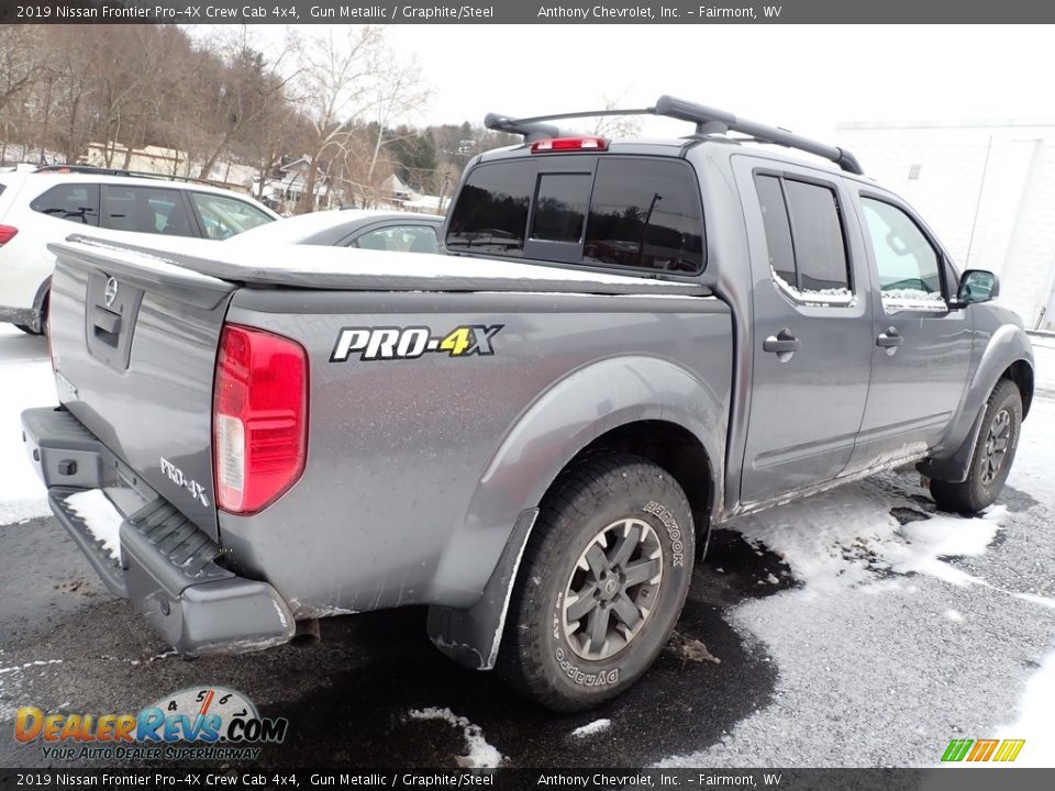 2019 Nissan Frontier Pro-4X Crew Cab 4x4 Gun Metallic / Graphite/Steel Photo #2