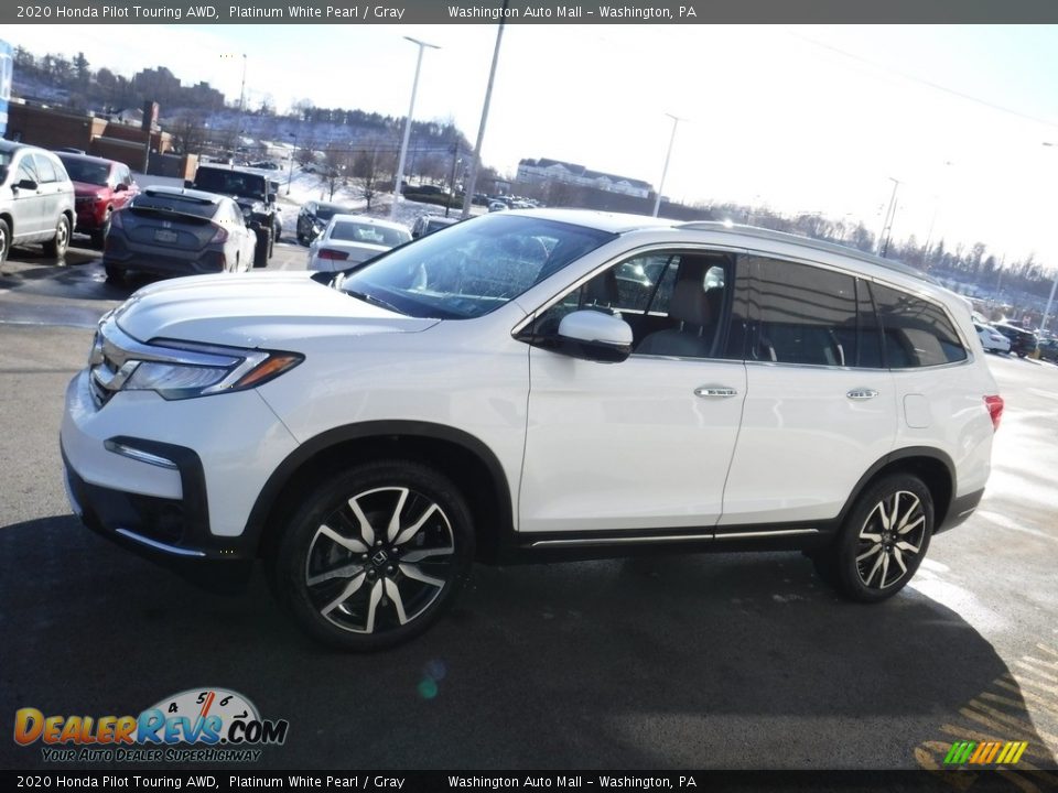 2020 Honda Pilot Touring AWD Platinum White Pearl / Gray Photo #6