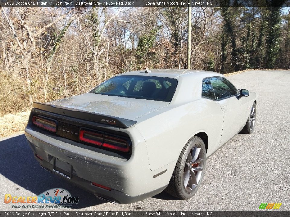 2019 Dodge Challenger R/T Scat Pack Destroyer Gray / Ruby Red/Black Photo #6