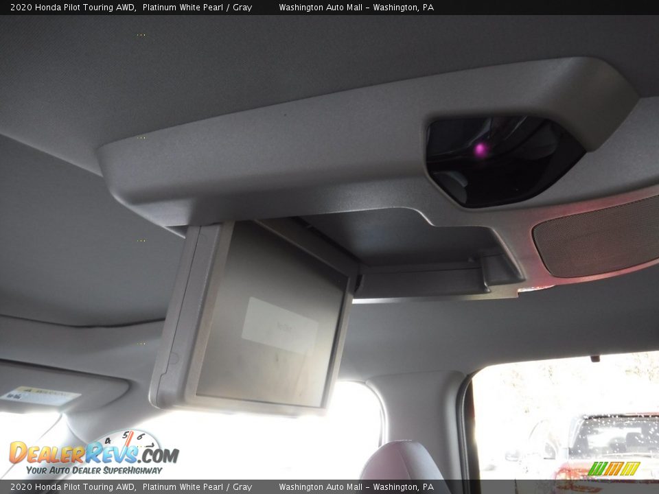 2020 Honda Pilot Touring AWD Platinum White Pearl / Gray Photo #11
