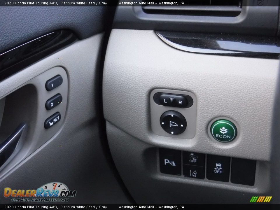 2020 Honda Pilot Touring AWD Platinum White Pearl / Gray Photo #18