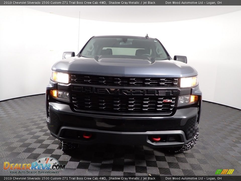 2019 Chevrolet Silverado 1500 Custom Z71 Trail Boss Crew Cab 4WD Shadow Gray Metallic / Jet Black Photo #4