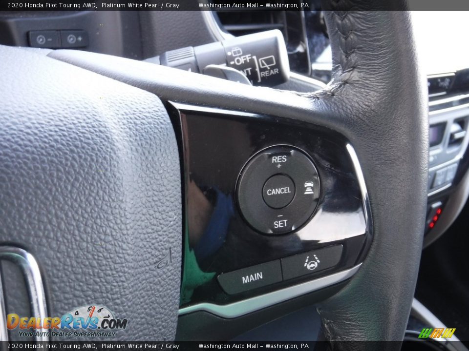 2020 Honda Pilot Touring AWD Platinum White Pearl / Gray Photo #29