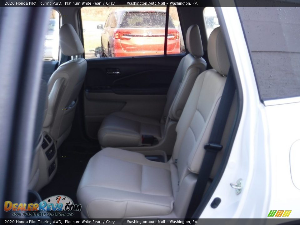 2020 Honda Pilot Touring AWD Platinum White Pearl / Gray Photo #30