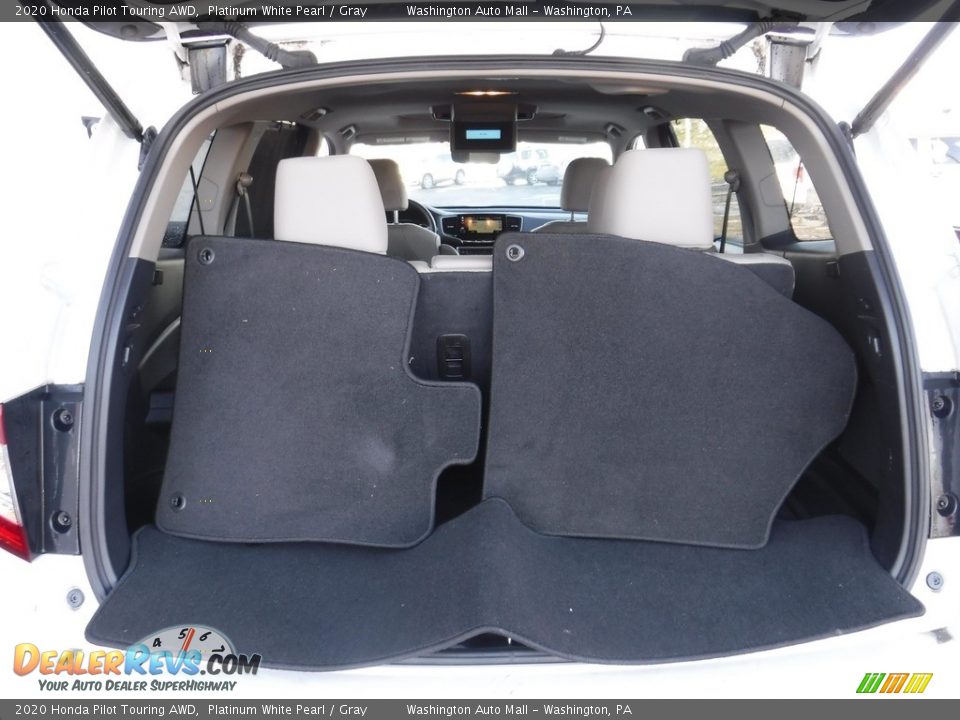 2020 Honda Pilot Touring AWD Platinum White Pearl / Gray Photo #35