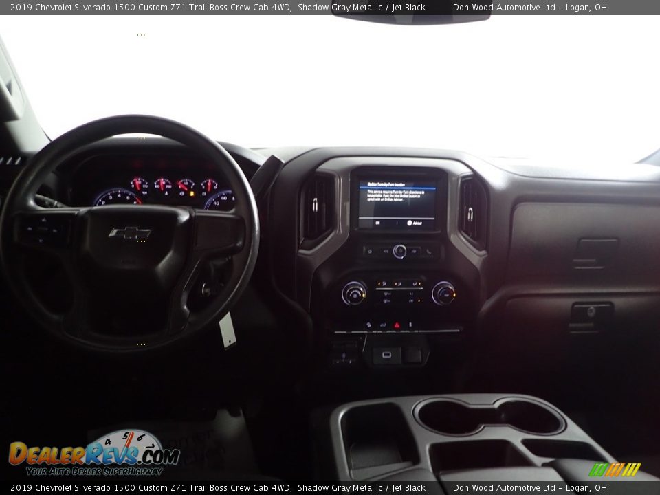 2019 Chevrolet Silverado 1500 Custom Z71 Trail Boss Crew Cab 4WD Shadow Gray Metallic / Jet Black Photo #24