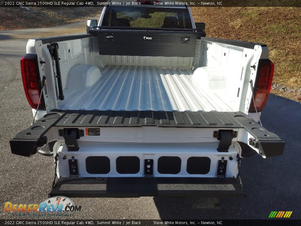 2022 GMC Sierra 2500HD SLE Regular Cab 4WD Trunk Photo #9