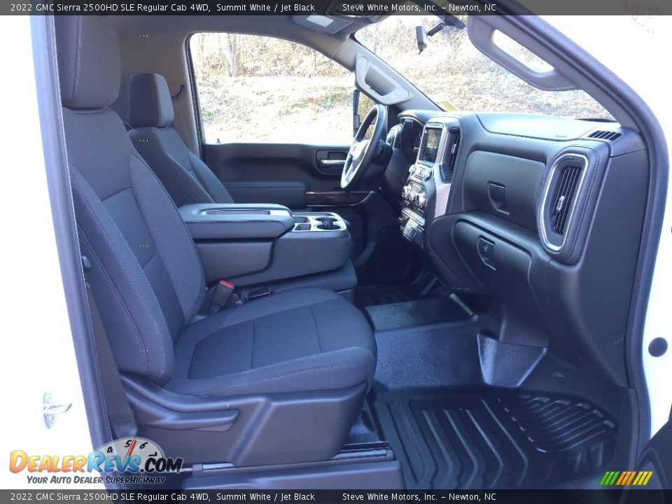 Front Seat of 2022 GMC Sierra 2500HD SLE Regular Cab 4WD Photo #16