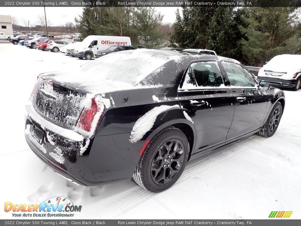 2022 Chrysler 300 Touring L AWD Gloss Black / Black Photo #5