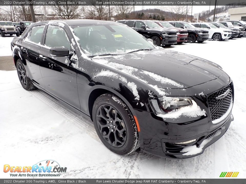 2022 Chrysler 300 Touring L AWD Gloss Black / Black Photo #7