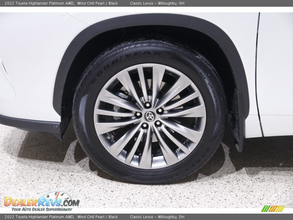 2022 Toyota Highlander Platinum AWD Wind Chill Pearl / Black Photo #24