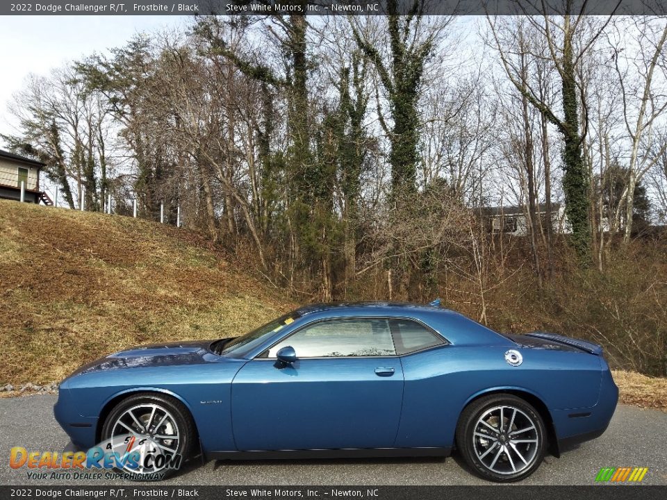 2022 Dodge Challenger R/T Frostbite / Black Photo #1