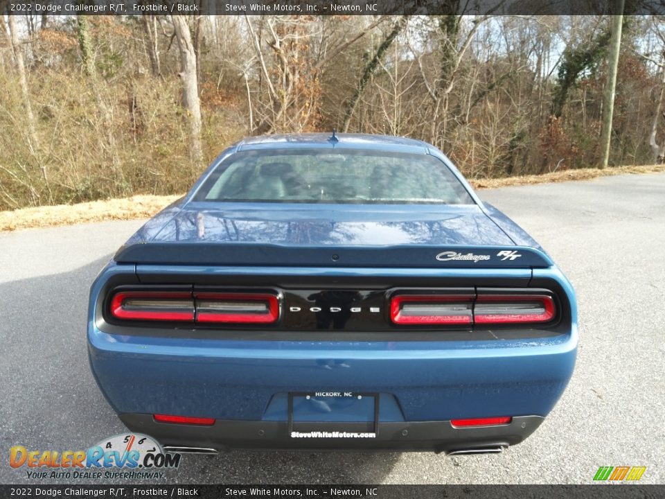 2022 Dodge Challenger R/T Frostbite / Black Photo #7