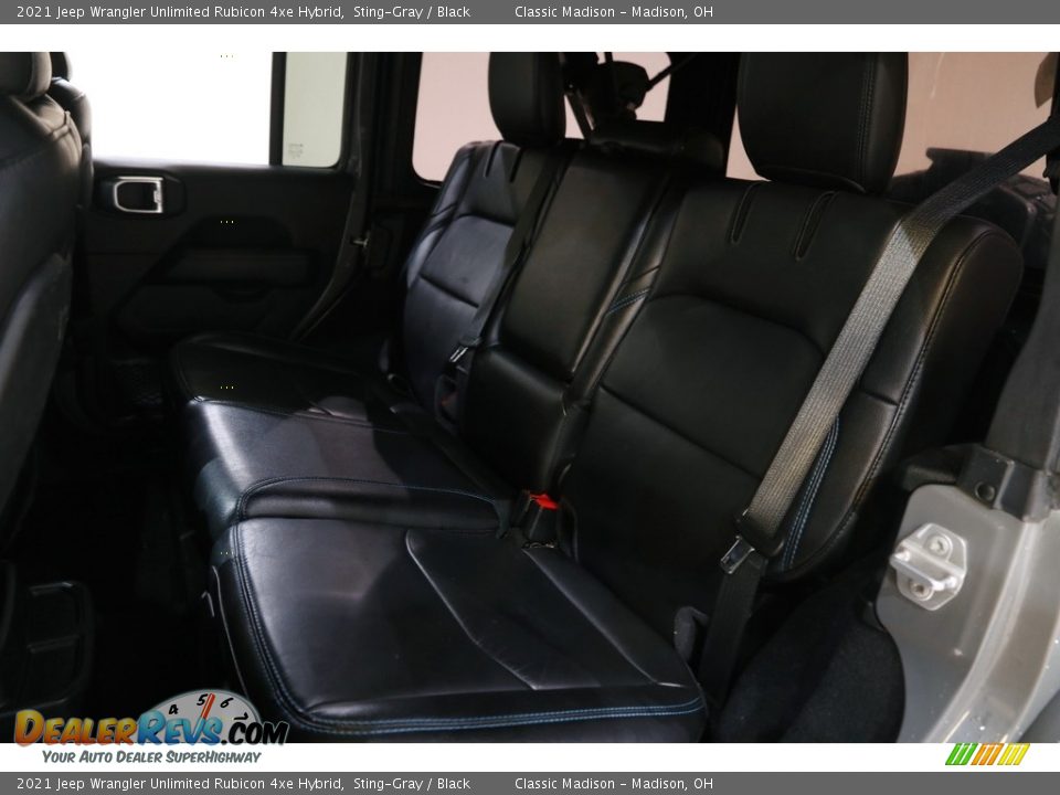 2021 Jeep Wrangler Unlimited Rubicon 4xe Hybrid Sting-Gray / Black Photo #21