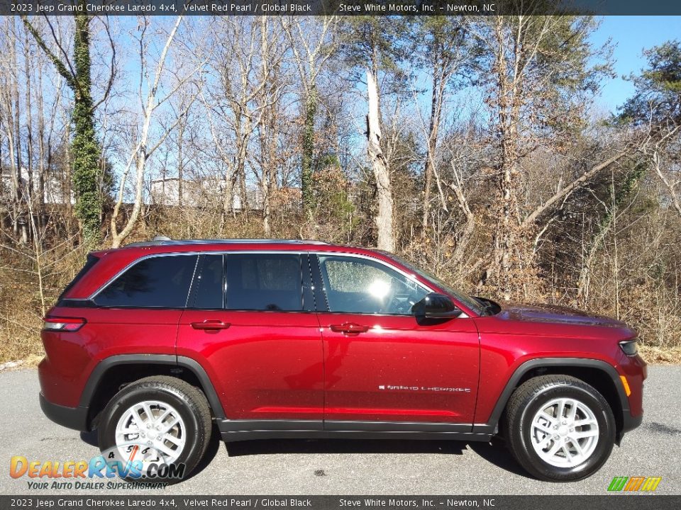 Velvet Red Pearl 2023 Jeep Grand Cherokee Laredo 4x4 Photo #5