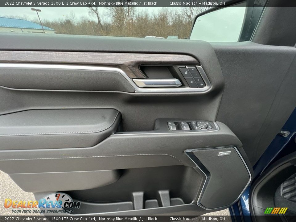 2022 Chevrolet Silverado 1500 LTZ Crew Cab 4x4 Northsky Blue Metallic / Jet Black Photo #8