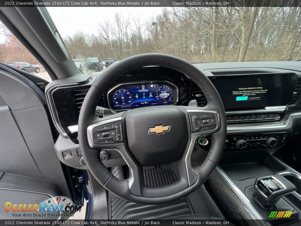 Dashboard of 2022 Chevrolet Silverado 1500 LTZ Crew Cab 4x4 Photo #9