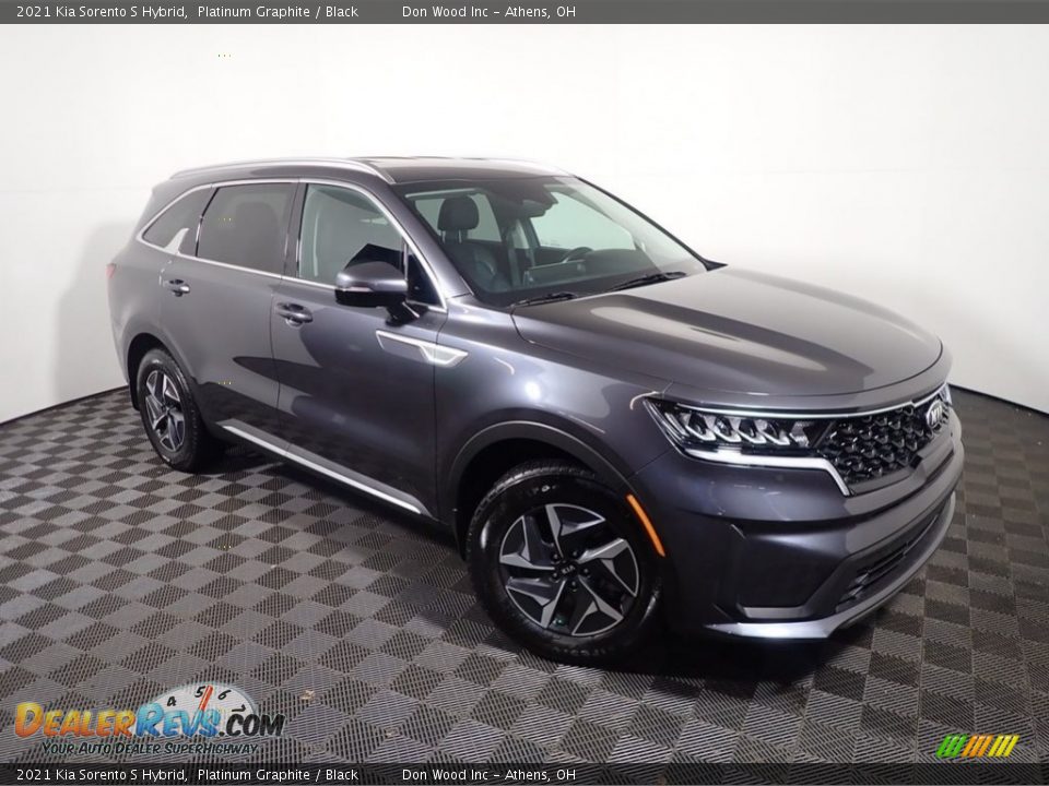 Front 3/4 View of 2021 Kia Sorento S Hybrid Photo #3