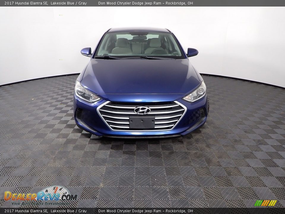 2017 Hyundai Elantra SE Lakeside Blue / Gray Photo #2