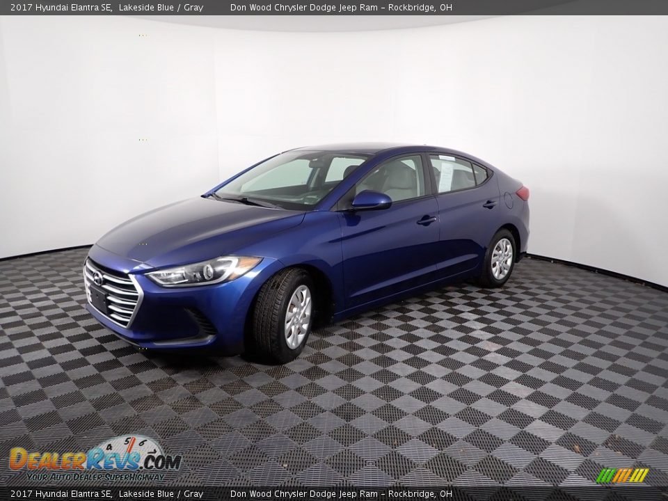2017 Hyundai Elantra SE Lakeside Blue / Gray Photo #3