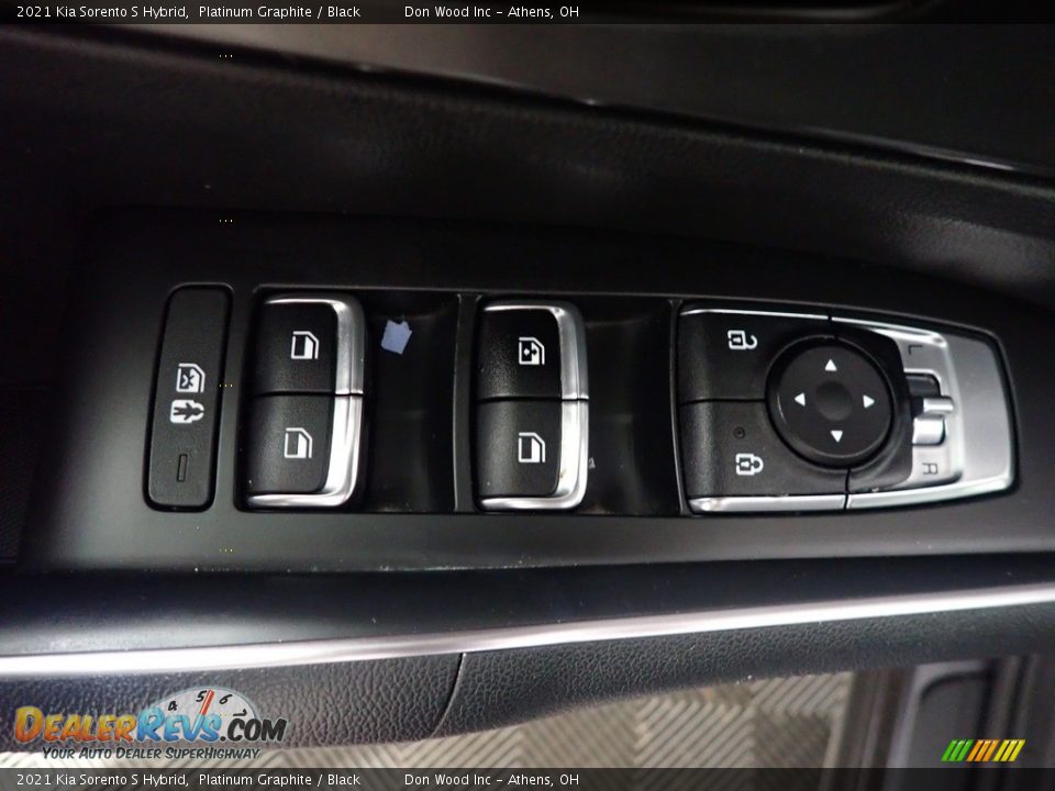 Controls of 2021 Kia Sorento S Hybrid Photo #17